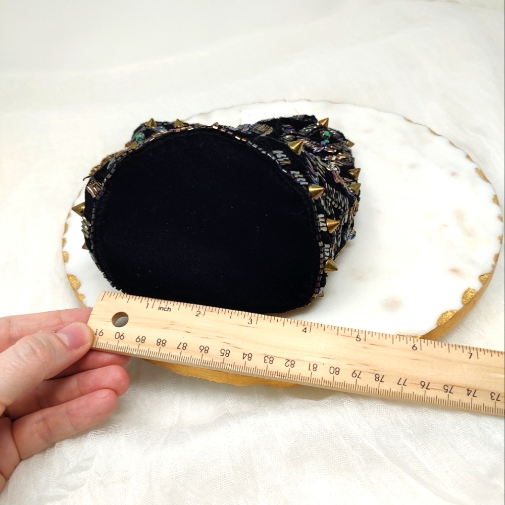 NWT Urban Outfitters Keira Embellished Small Bucket Bag - Picture 5 of 8